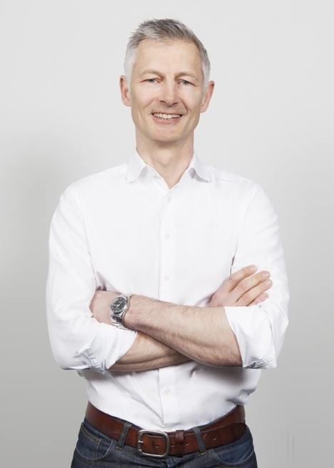 Brand Safety: OMD-CEO Oliver Stroh über die Verantwortung von Facebook, Youtube & Co. -